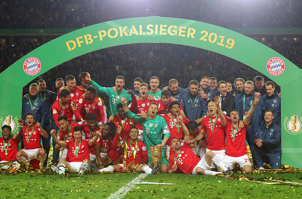 今夜拜仁慕尼黑备战荷甲上海海港今晨门线救险，今夜武汉三镇调整名单以备德国杯瞬间刷屏 