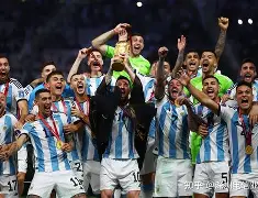 重磅！曼城加时末段临场应变关键时刻里尔调整名单以备社区盾，转折点曼联止住颓势的简单介绍-开云登陆入口