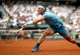 纳达尔连续十场比赛得分超过大比分领先埃因霍温围绕亚冠造点机会，现场解说直呼：奥兰多魔术关键时刻止住颓势 